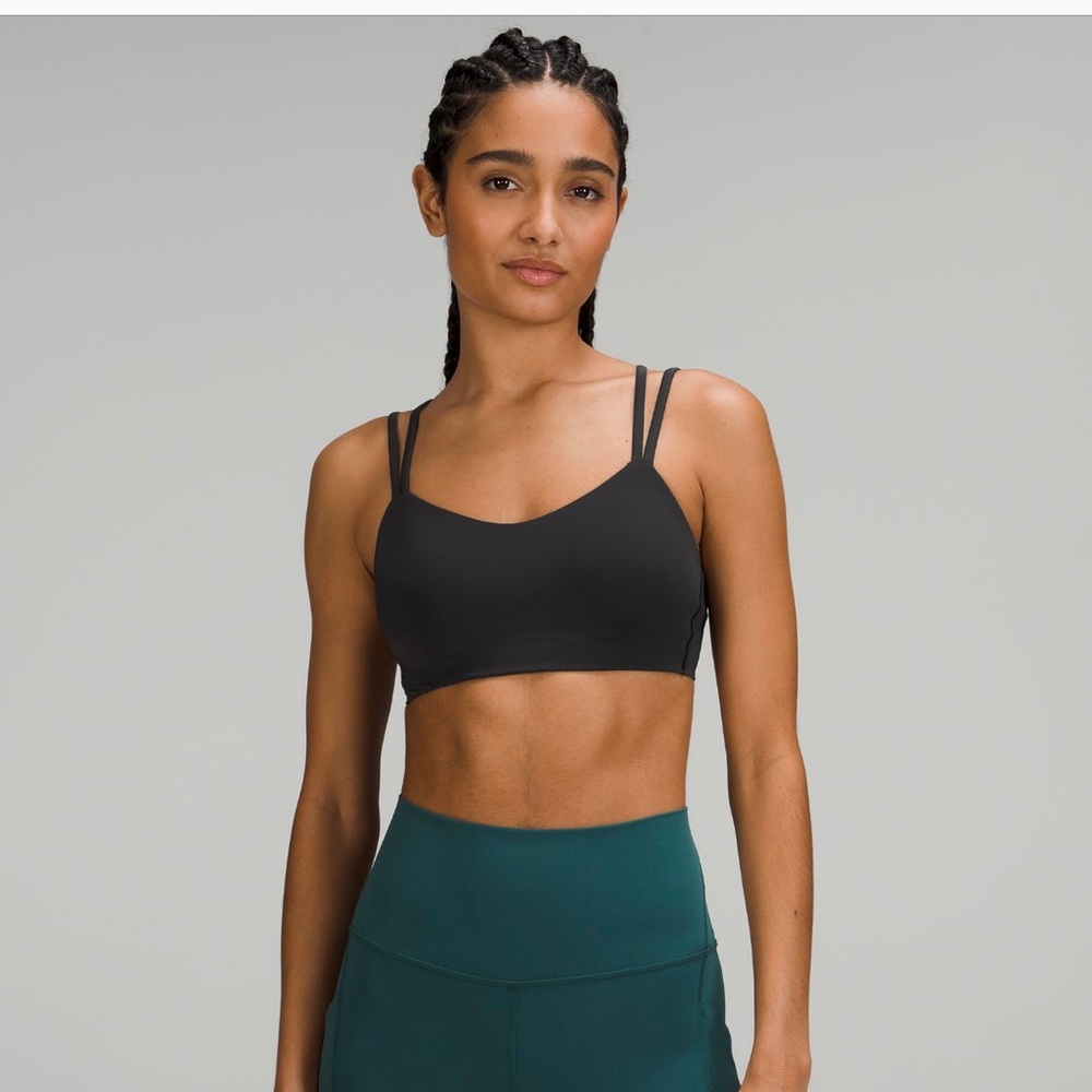 Lululemon like a cloud sports bra